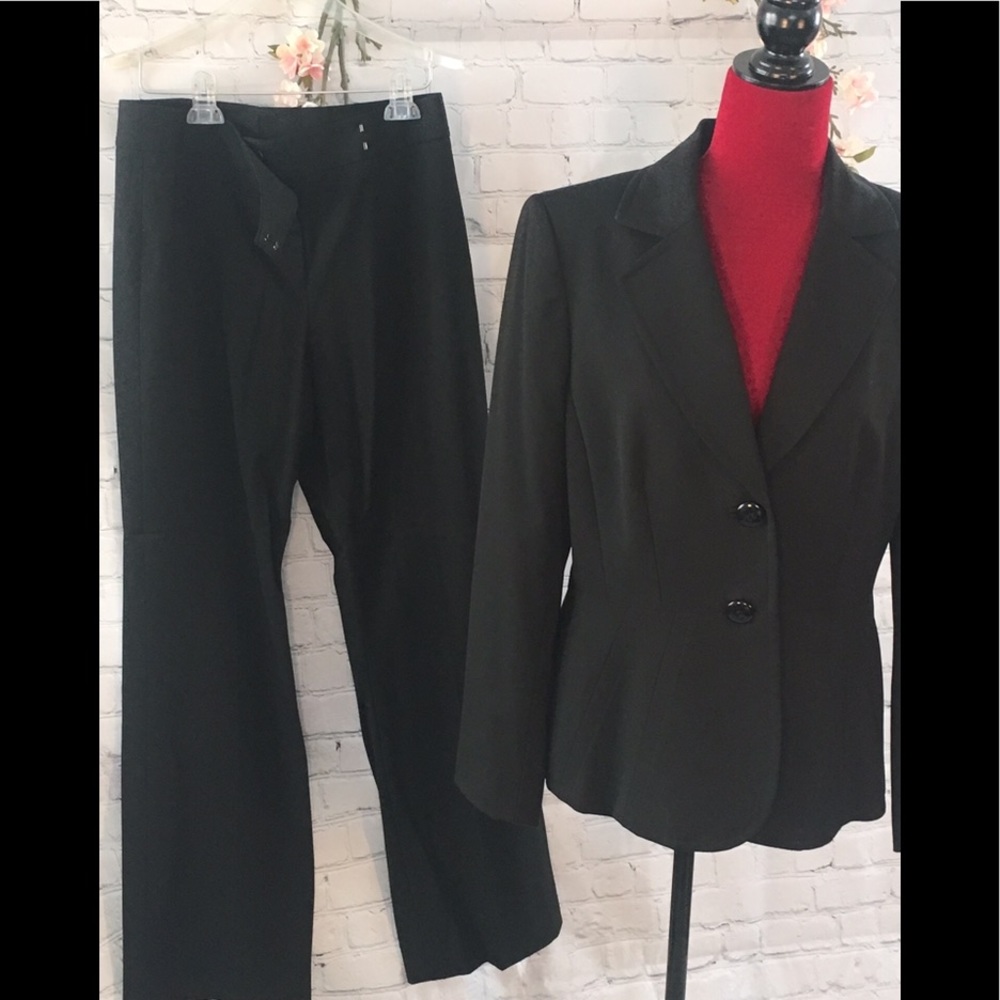 Tahari two-piece, black suit, Size 10